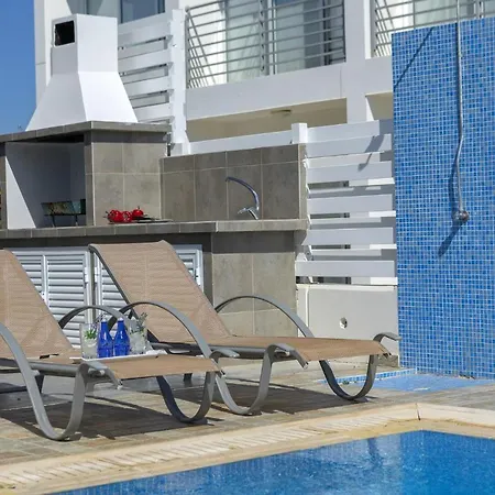 Crystal Blue 12 Villa *