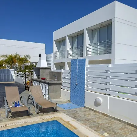 Crystal Blue 12 Villa *
